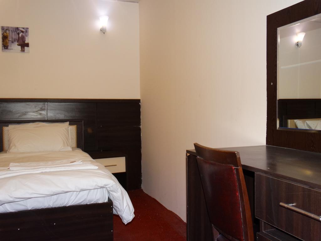 Madera Hotel Ερμπίλ Δωμάτιο φωτογραφία